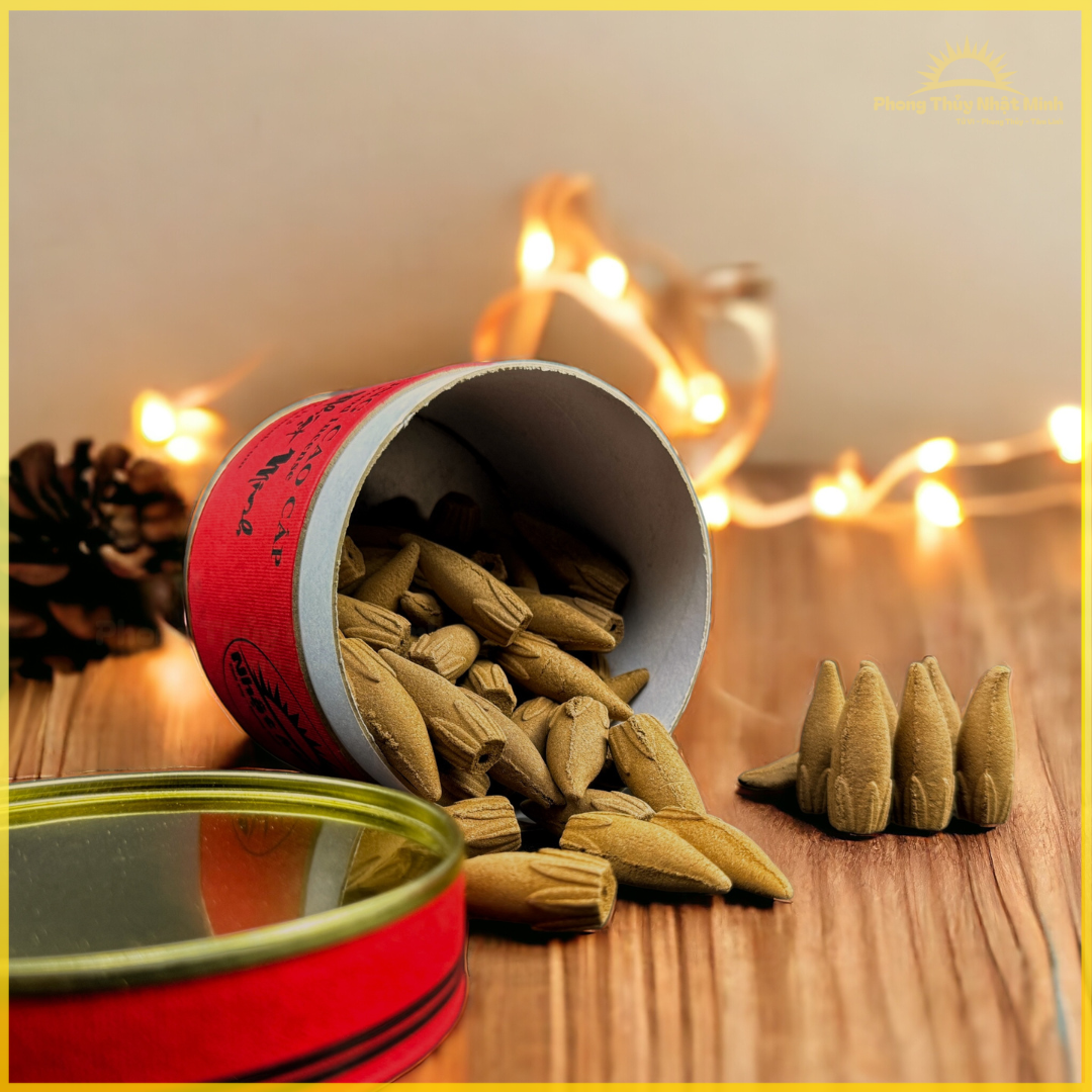 Nụ Trầm Hương - Nụ Trầm Hương Tự Nhiên Loại 2 (2) Nụ Trầm Hương - Nụ Trầm Hương Tự Nhiên Loại 2 (2)